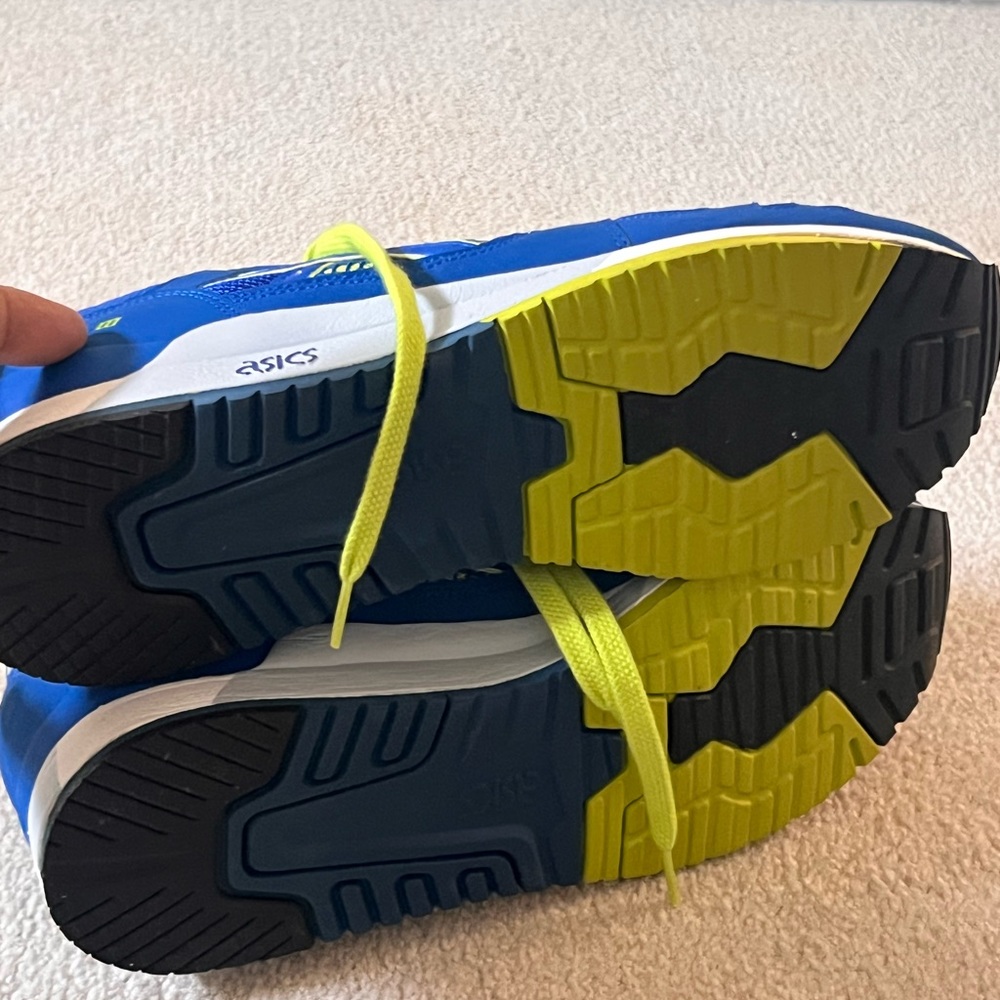 Men’s ASICS Gel-Lyte III OG running sneaker. Worn twice. Size 22 no box - Picture 4 of 4